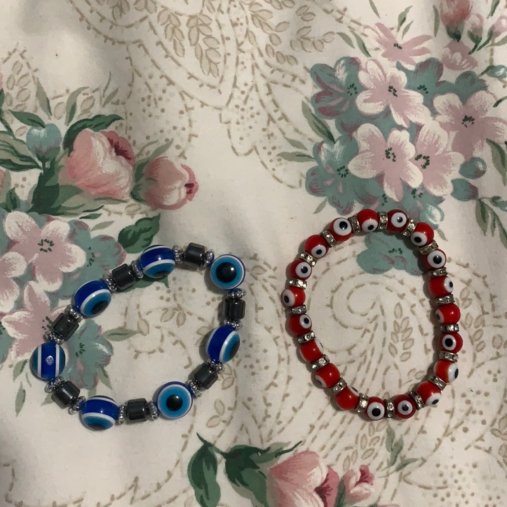 Evil eye bracelets comes with both!